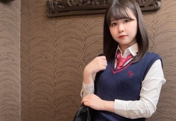 タイトルは「【個人撮影】グレーパンツちゃんと最後の割り切り映像(534CRT-075)」。AV女優名は綿矢好花。