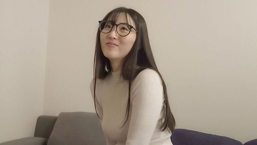 元ヤリマンの受付嬢は今では濃厚な方がいいらしい ゆかりの女優名は藤咲紫