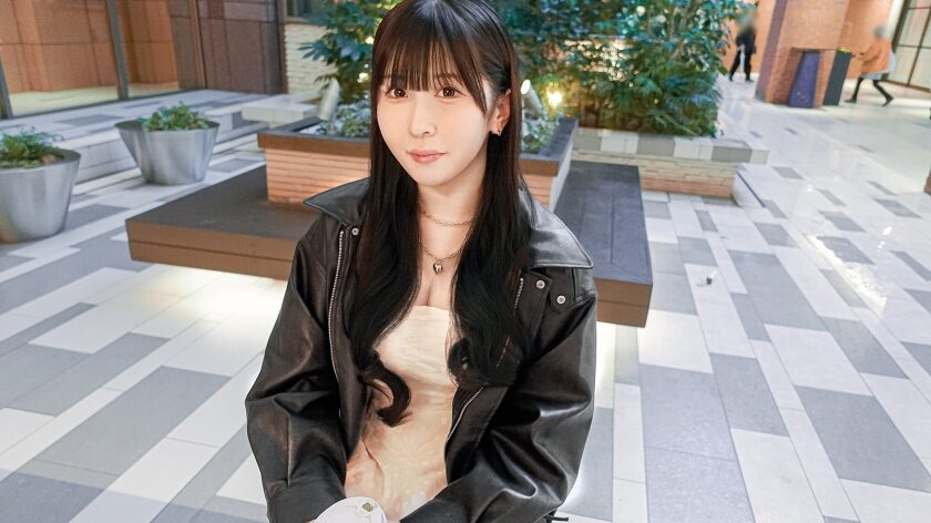作品名は「私、陰キャなんです。男が好きな身体を持つGカップ最高級ディナー女子登場！豊満な胸とボリューム満点のお尻でフェロモン全開！何人も男を骨抜きにしてきた女子が潮吹きで何度も昇天！ 【初撮り】ネットでAV応募→AV体験撮影 2418(SIRO-5532)」。