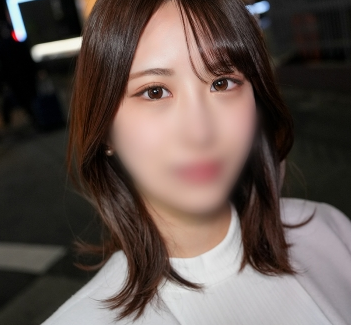 タイトルは「教育学部2年生のEカップ色白美肌美少女 抜群の透明感 無責任中出し 【同人】素人セク子→ 同人撮影 6（858DOJN-003）」。女優名は姫川かのん。