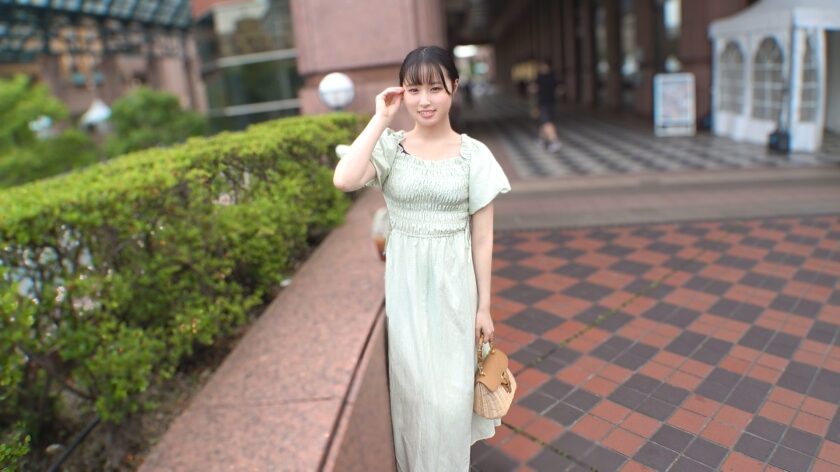 タイトルは「おっとりした雰囲気が豹変！敏感過ぎる乳首！バックで突かれながら乳首を触られ何度も何度も乳首イキ！バックイキ！気持ち良すぎて自らおねだりしてしまう姿が可愛い！ 【初撮り】ネットでAV応募→AV体験撮影 2454(SIRO-5572)」。AV女優名は川上しずく。