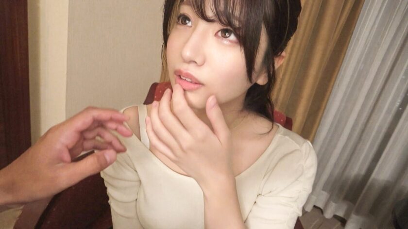 タイトルは「パンツを脱いだらアラ、ビックリ！ジャングル並みの剛毛マン毛！！最低週5はオナニーをしてしまう性欲は、男優のデカチンで更なる開花をとげる！！ 【初撮り】ネットでAV応募→AV体験撮影2475(SIRO-5599)」。女優名は一色さら。