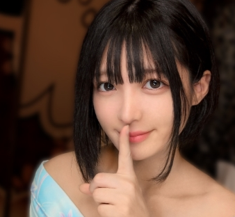 タイトルは、【現役大学生と年上彼氏とのエロ&メロい夜】付き合いたてのアツアツカップルが性欲爆発！！高身長モデル体型の自慢の彼女に種付け！！浴衣が乱れるほどのイチャラブSEX～2連戦～！！【あまちゅあハメREC＃ゆみにー＃大学生】（MFCS-195）。AV女優名は虹村ゆみ。