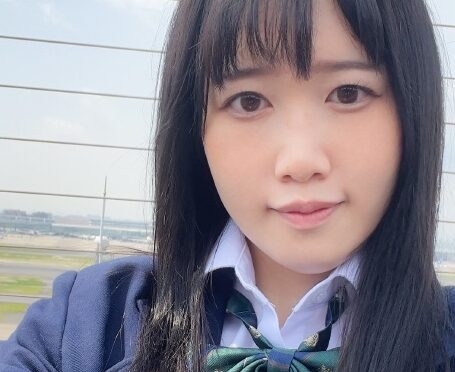 タイトルは、【534CRT-079】11時間着用【個人撮影】白パンツちゃん。AV女優名は内田すみれ。