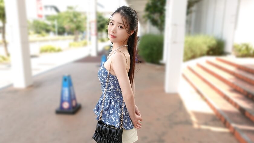 タイトルは、【200GANA-3299】パッチリ猫目クールお姉さん、トロトロ性感マッサージでアヘ顔晒します！！良い尻したお姉さんがプルプル肉を振るわせながらテカテカイキ狂ってるの興奮しますよね！？マジ軟派、初撮。 2254。AV女優名は望月りんね。